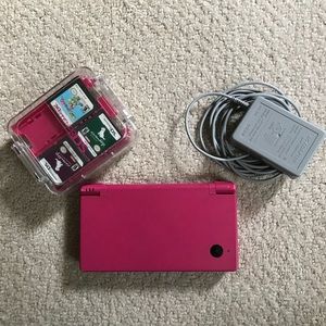 Nintendo DSi + Games